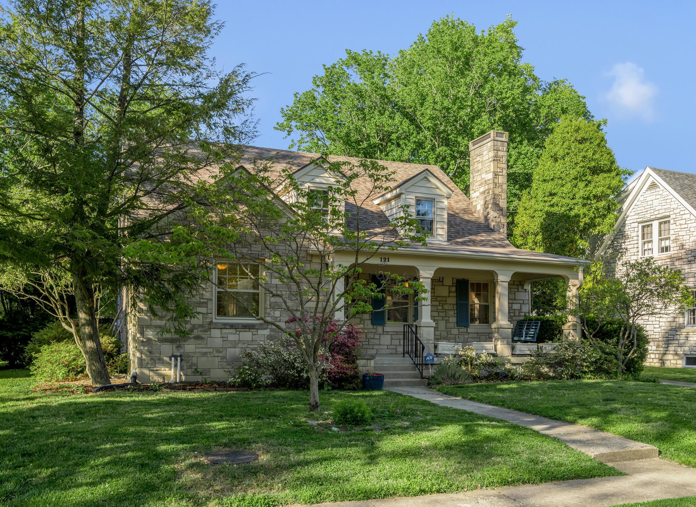 121 Dantzler Drive – photo 2