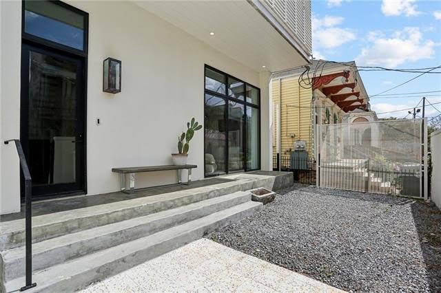 1435 Euterpe Street – photo 3