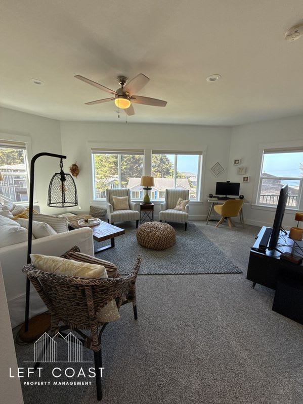 6274 Northeast Port Drive – photo 4