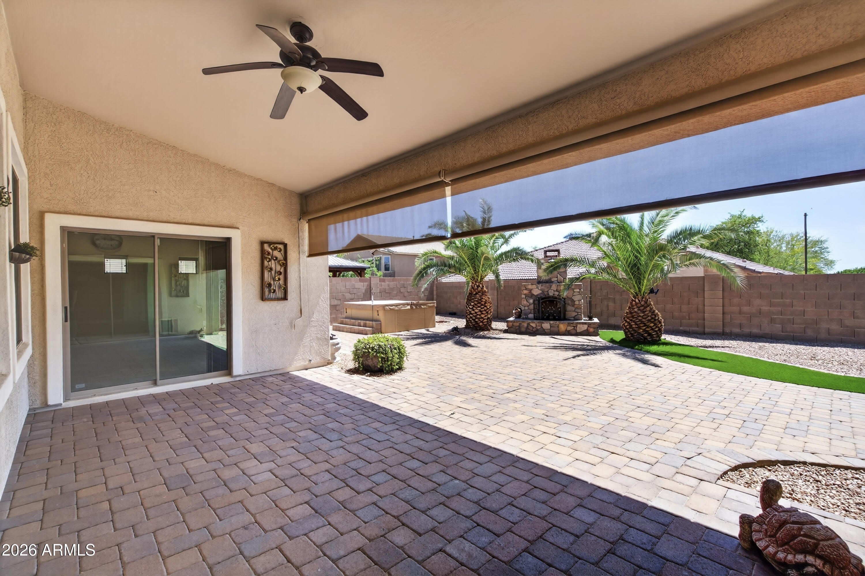 6118 N 133rd Avenue – photo 2