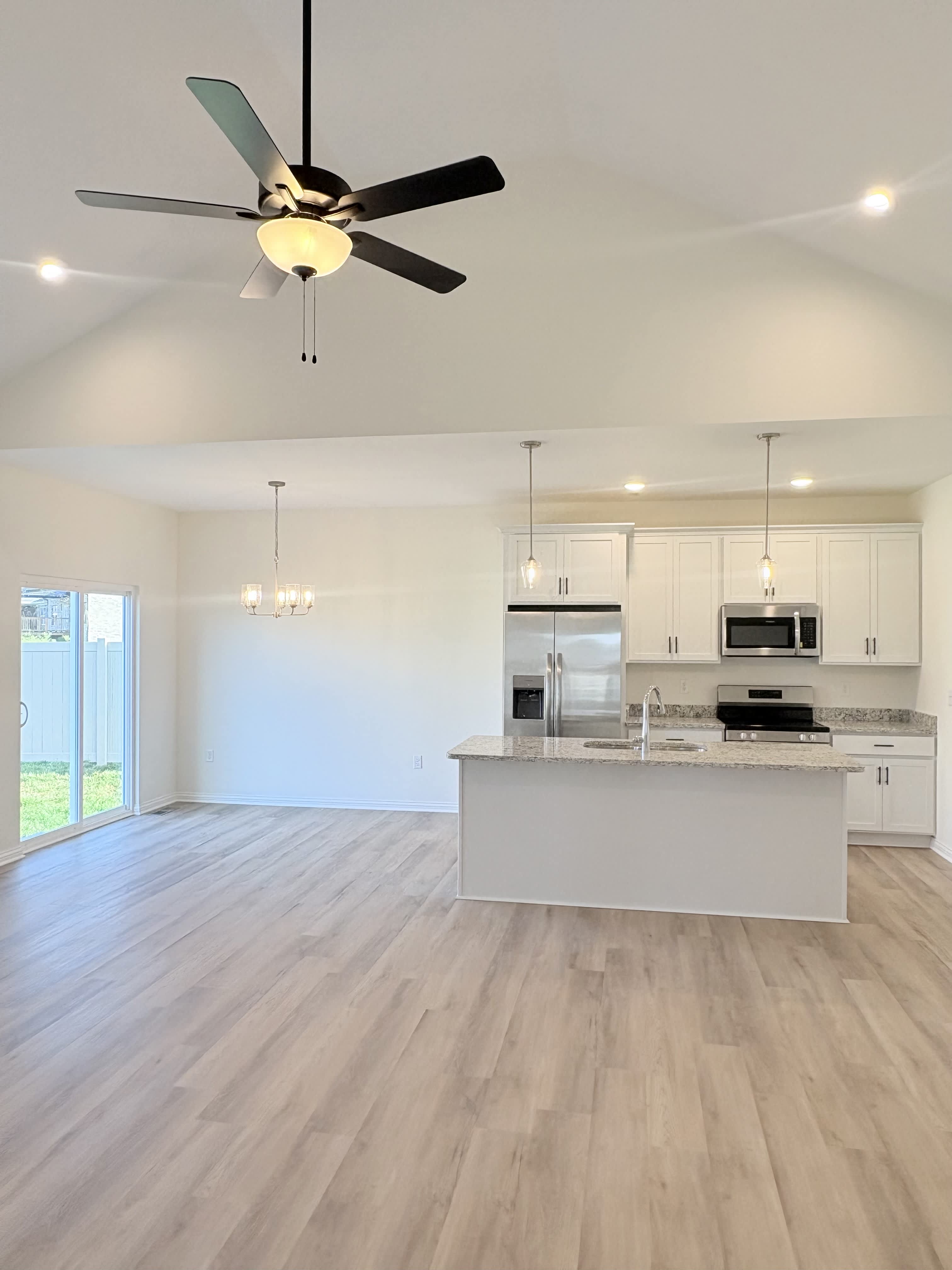 758 Shelldrake Ln – photo 3