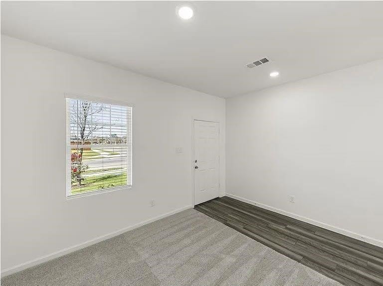 1871 Lockhart Street – photo 2