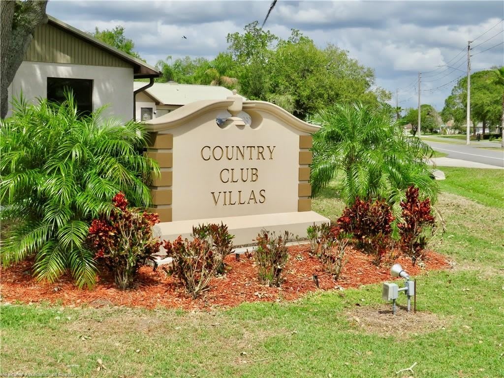 111 E Villaway Road – photo 2