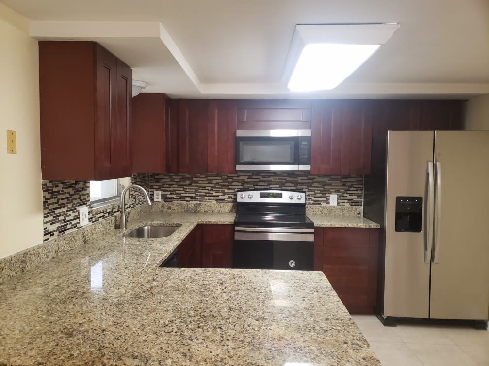 4624 Daphne St – photo 3