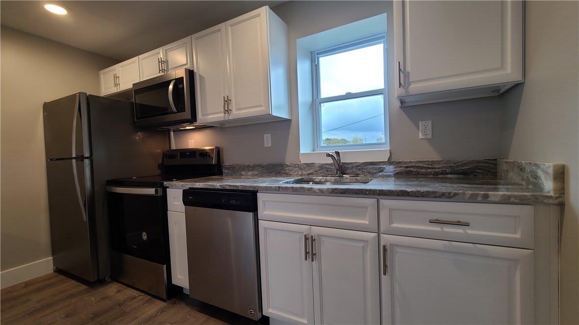 1331 Freeport Rd – photo 3