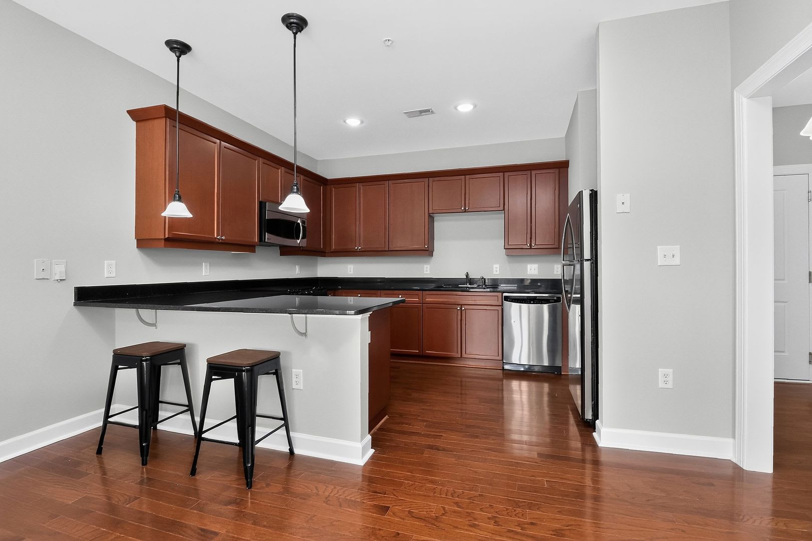 1829 Kenilworth Ave Unit 209 – photo 4