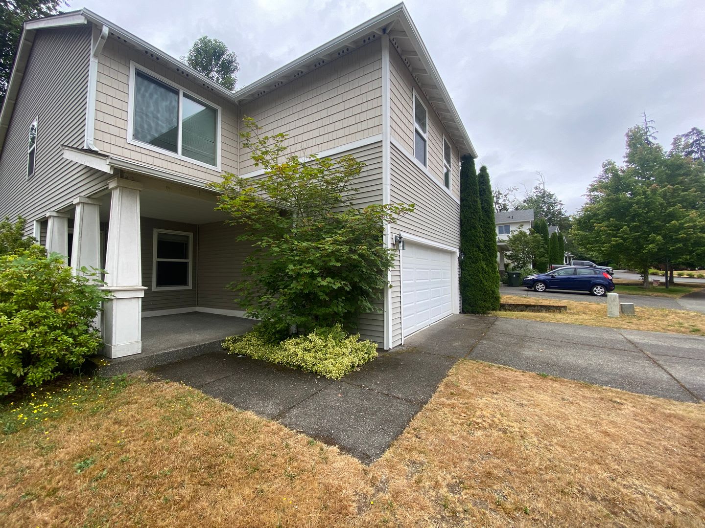 Practical 3 bedroom, 2190 Sqft Kent Home – photo 1