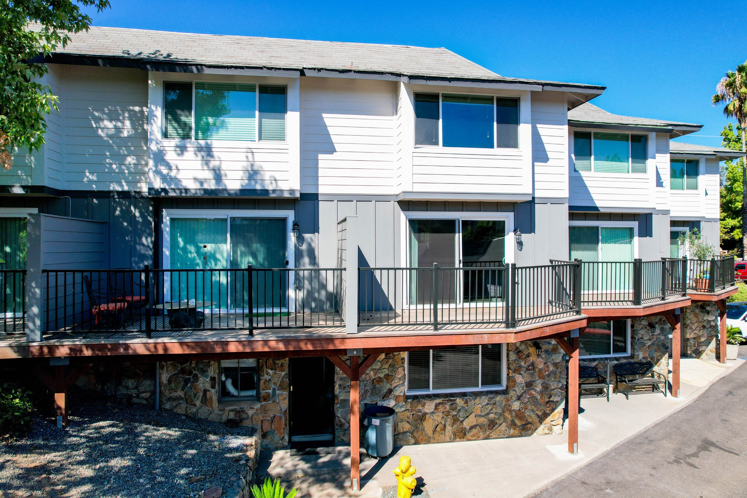 Persimmon Terrace – photo 3