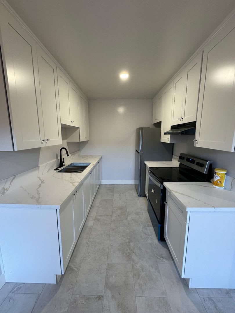 8744C – photo 2