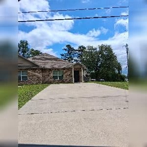 719 Renfro Dr Unit B – photo 1