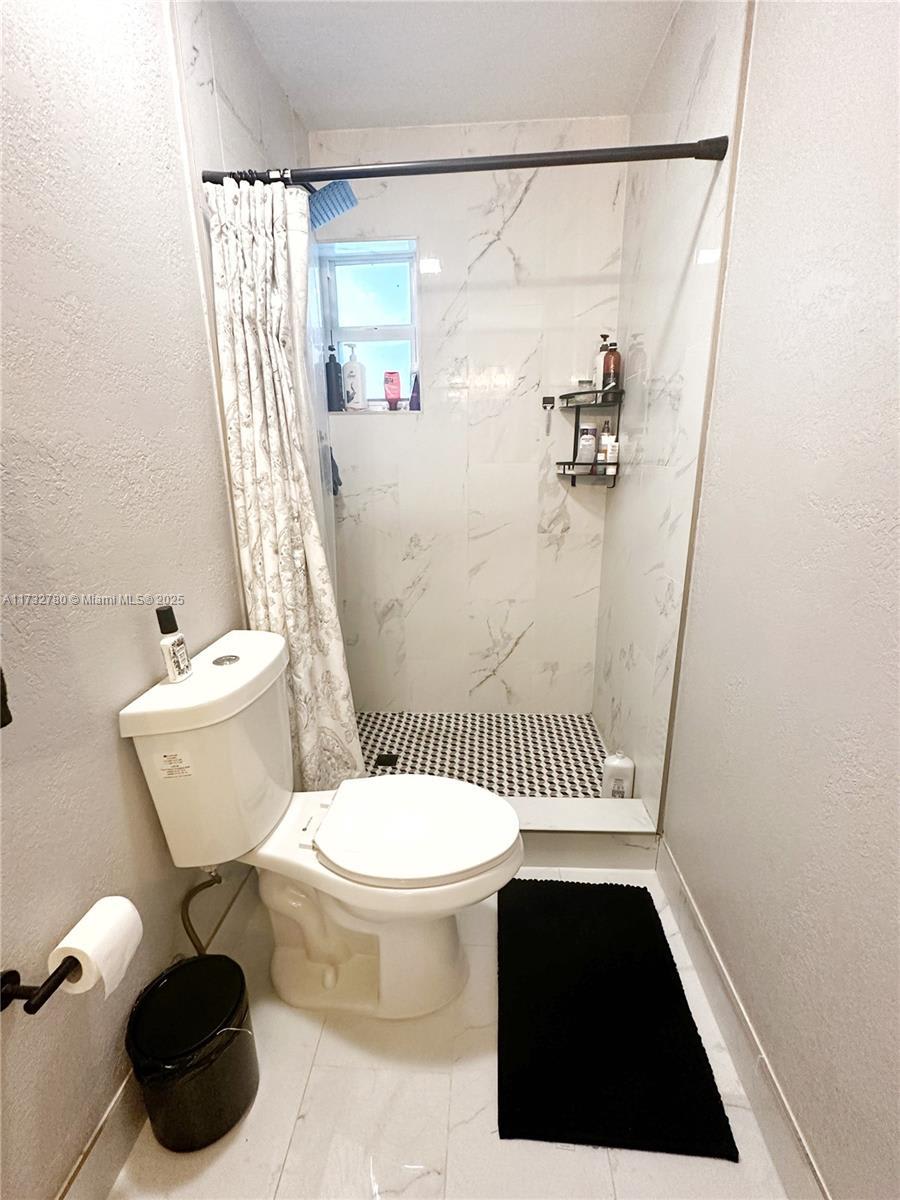 6390 Park St – photo 3