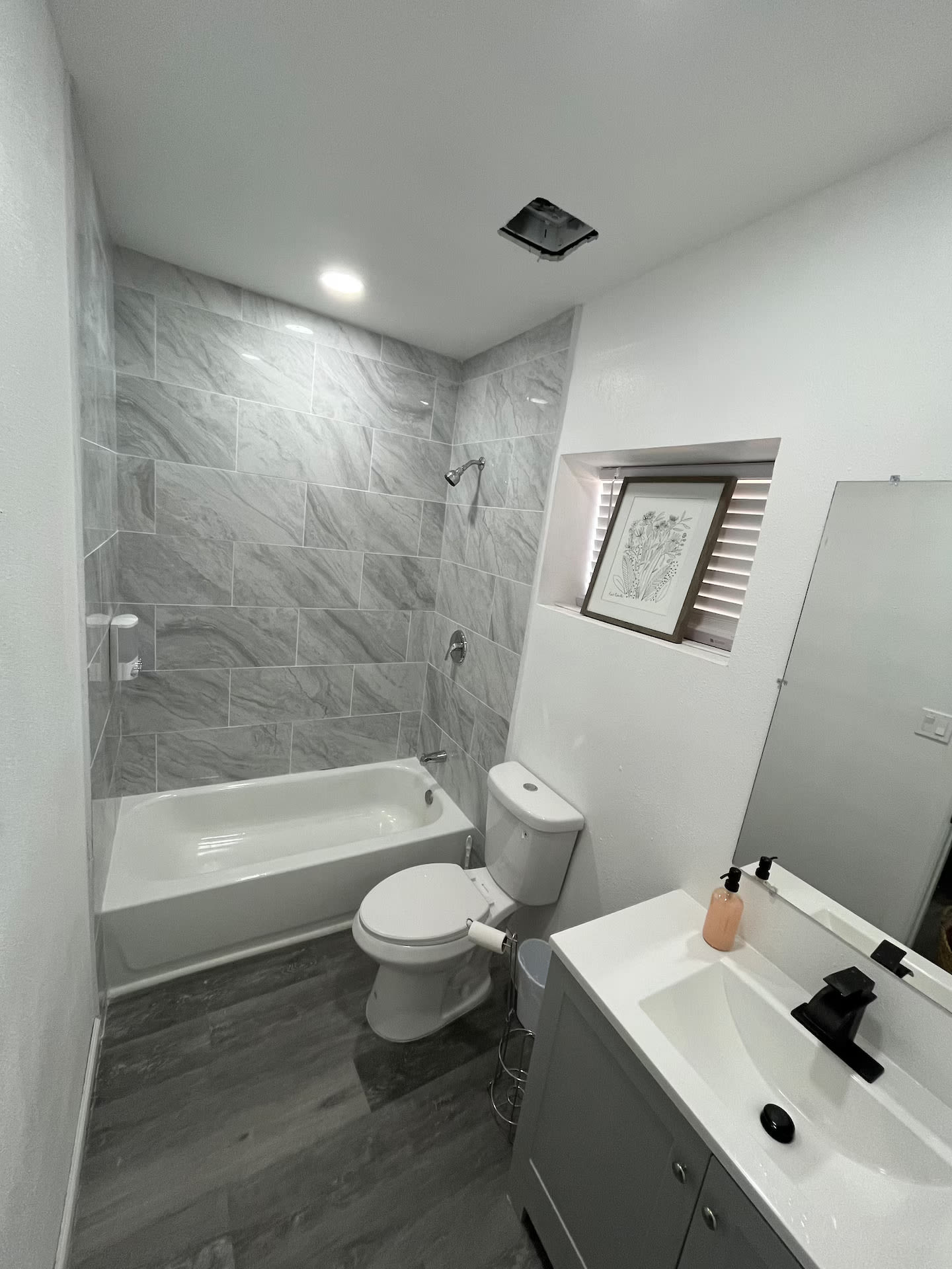 1204 Sawmill Rd Nw – photo 5