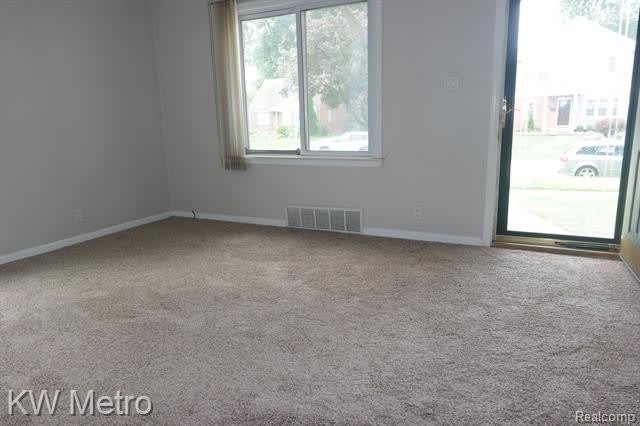 2930 N Connecticut Avenue – photo 5