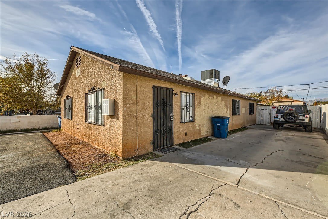 2133 Ellis Street – photo 2