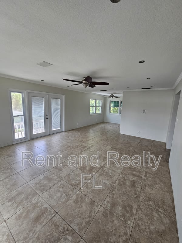 5119 28th Avenue South – photo 2