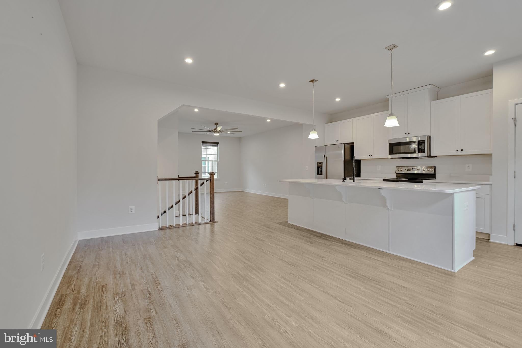 7849 FRANCIS DICKENS Lane – photo 3