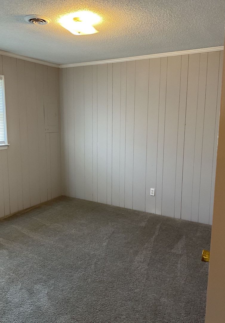 Available Now!! Walking Distance to Downtown Bessemer City – photo 4