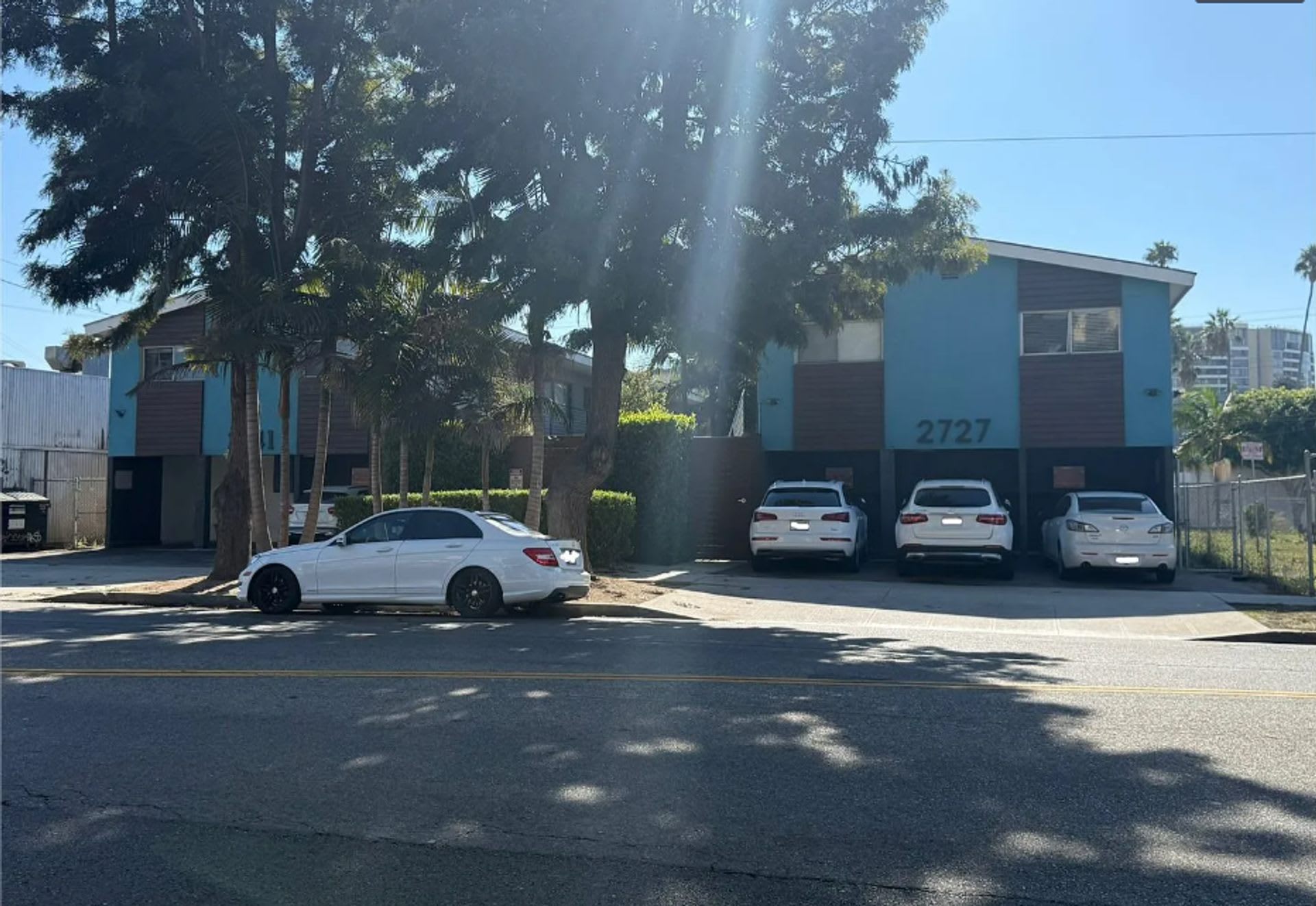 2727 Abbot Kinney Apartments, Venice CA – photo 3