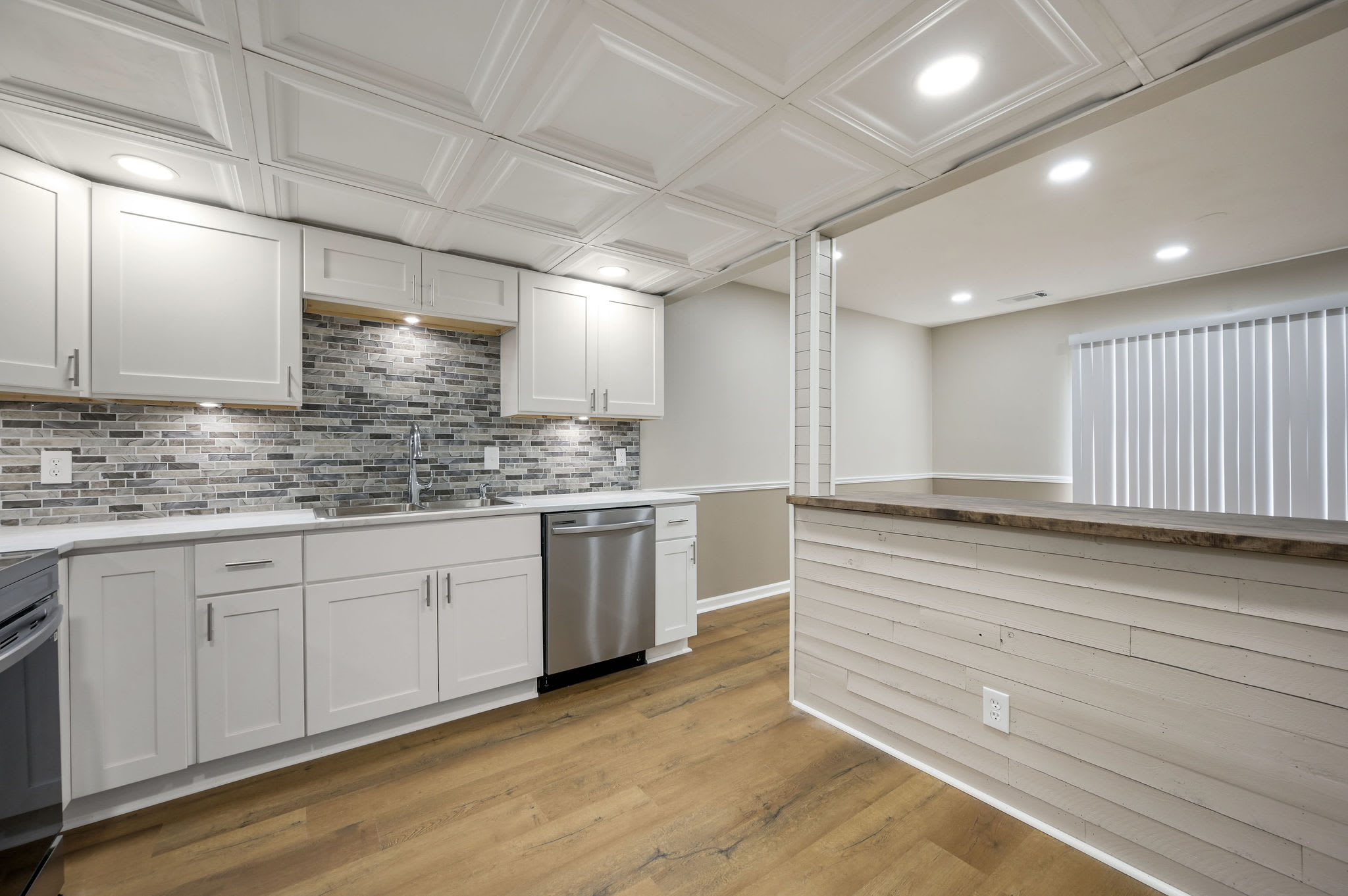 1192 Madison Court – photo 5