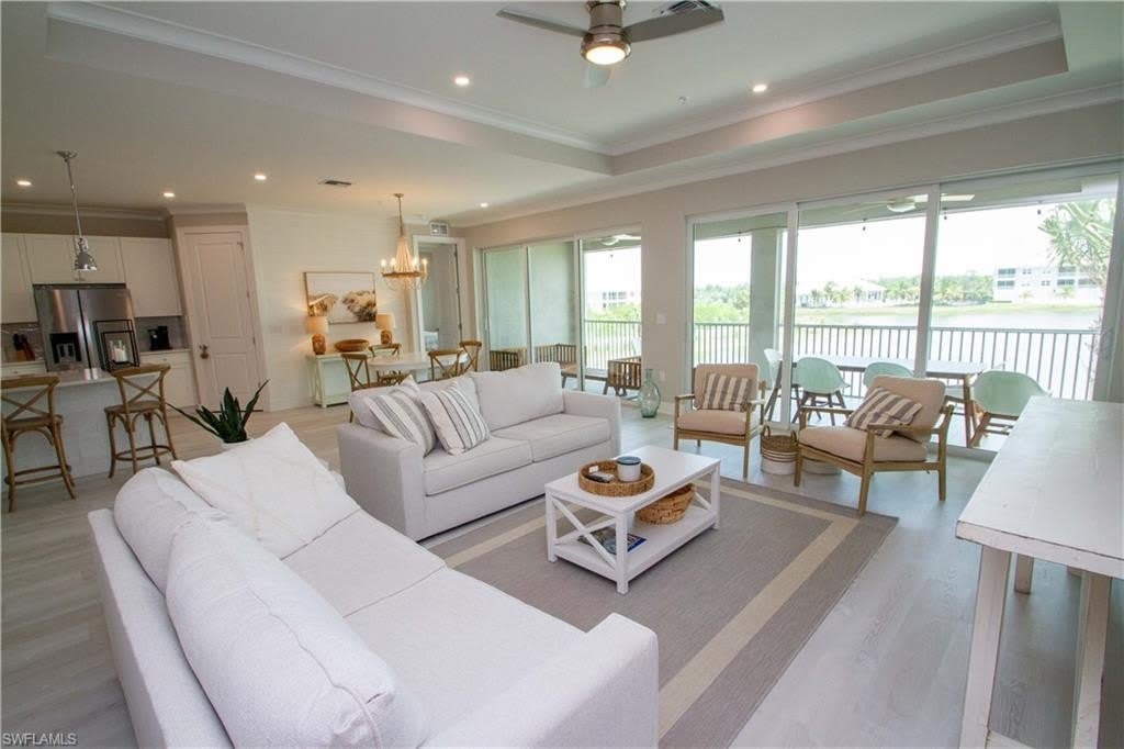 251 Indies Dr E – photo 1