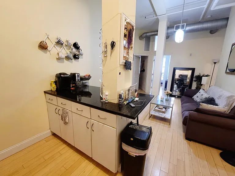 37 Temple Pl. – photo 5
