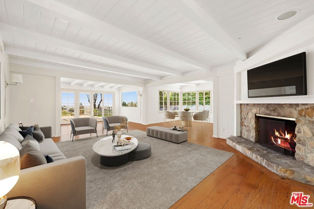 2120 Linda Flora Dr – photo 2