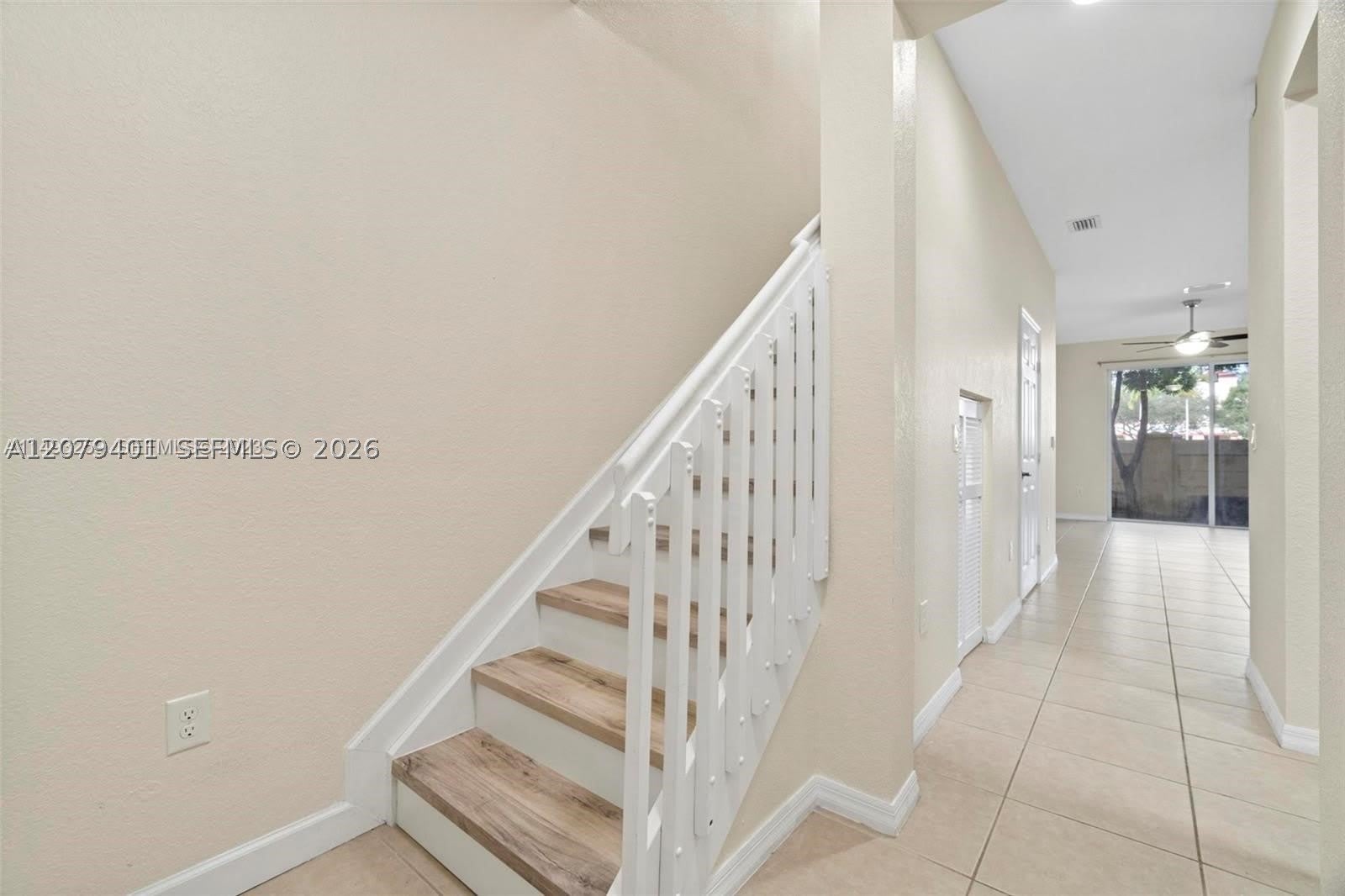 8989 Sw 17Th Ct – photo 4