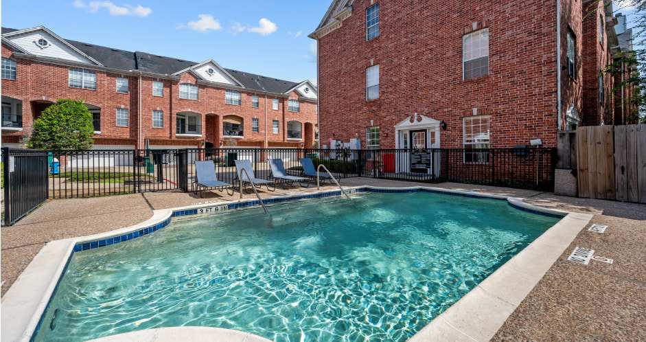 Tuscany Row Apartments – photo 5