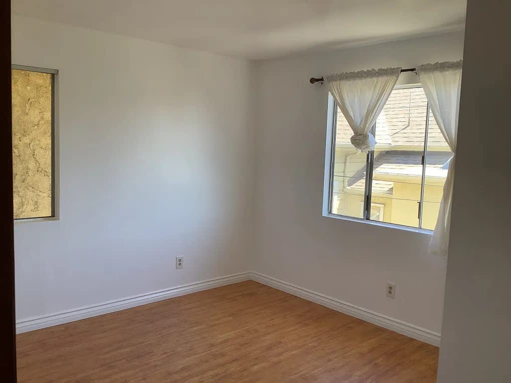 2637 Sichel St – photo 4