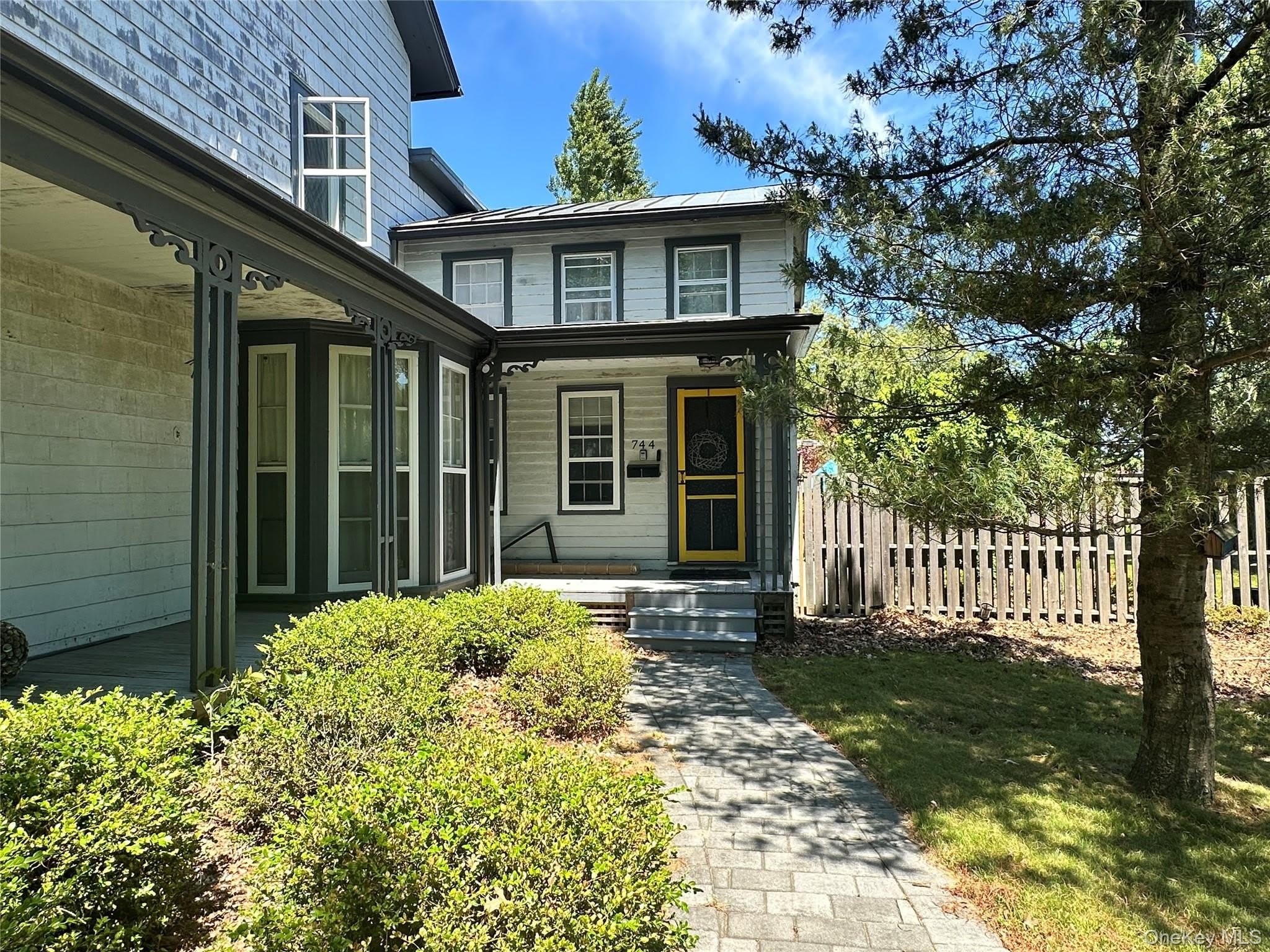 744 Main Street – photo 4
