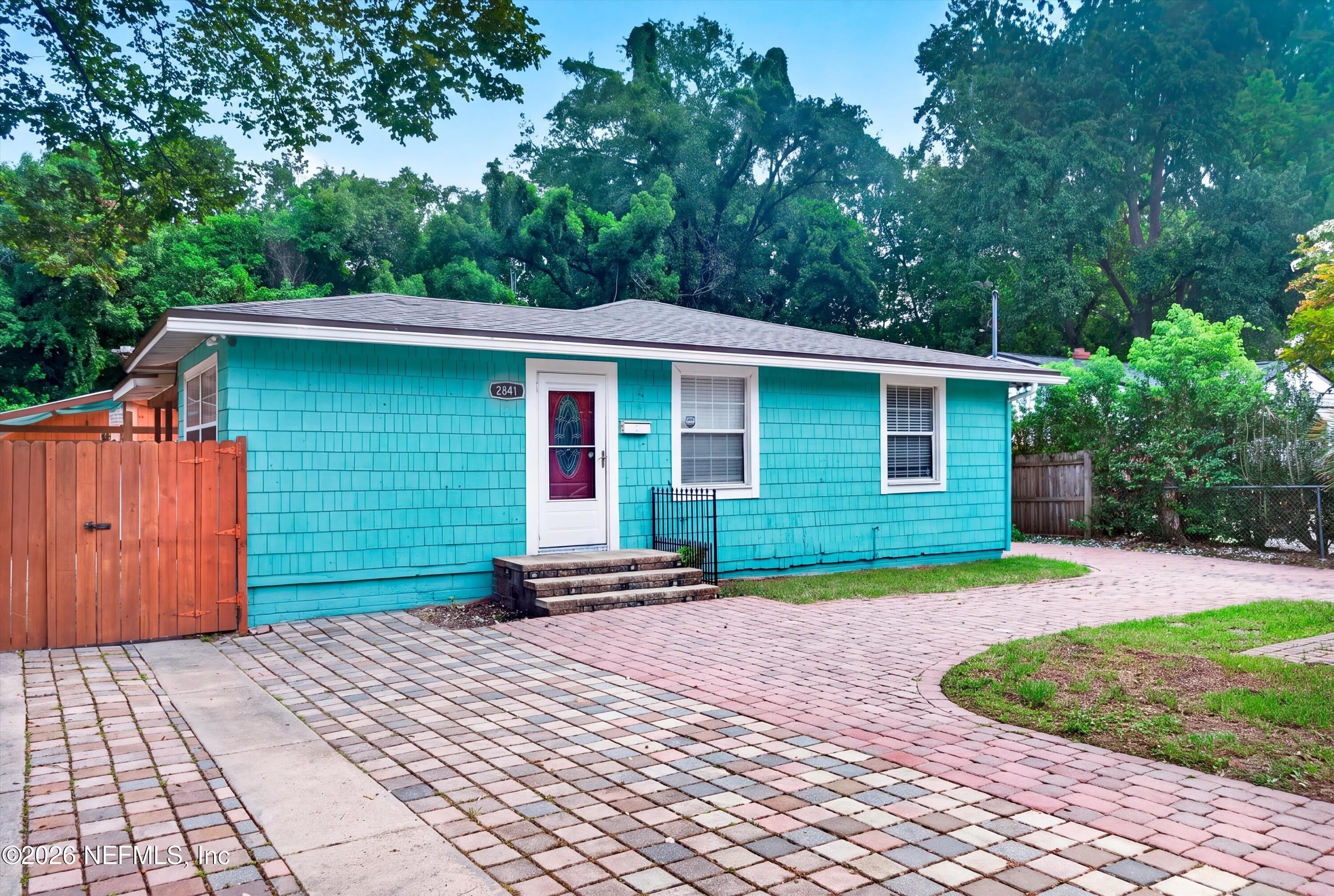 2841 Ernest Street – photo 1