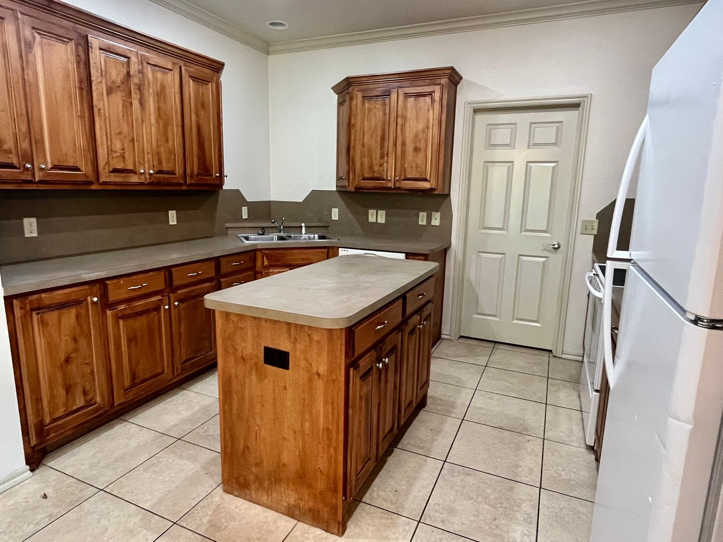 Cozy 3 Bed 2 Bath In Edmond – photo 4
