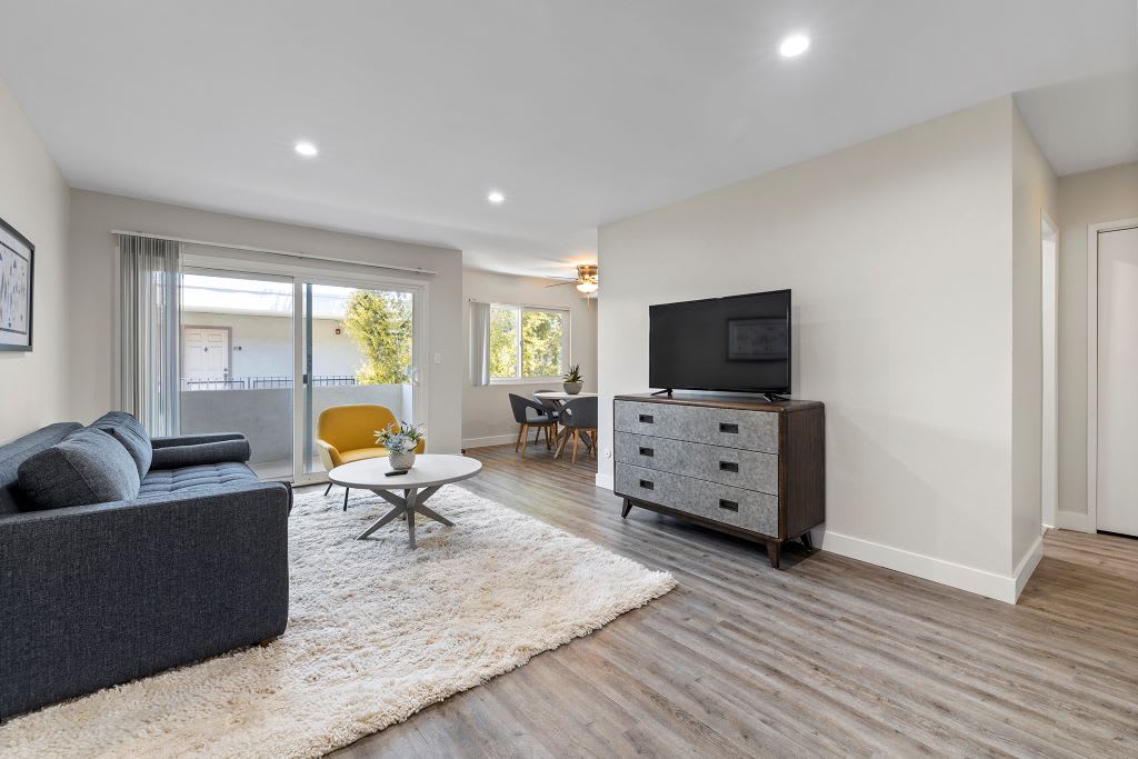 Lombardi Apartments – photo 3