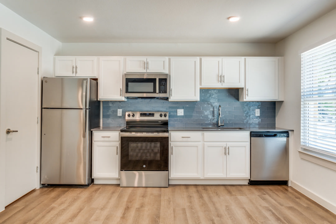 The Woodruff – photo 5