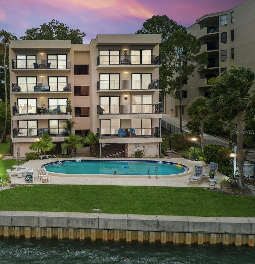 9 TURNER Street – photo 1