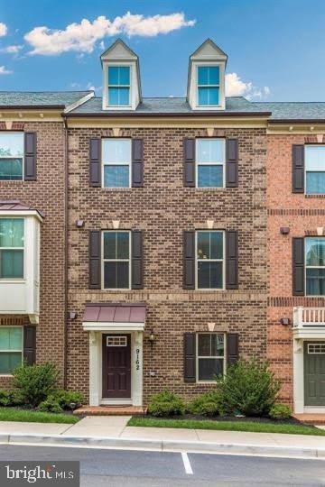 9162 LANDON HOUSE Lane – photo 1