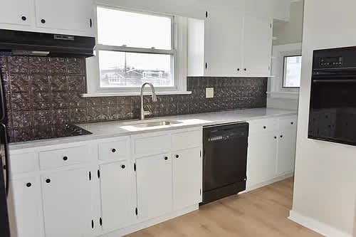 122 S 7th St., Unit B – photo 2