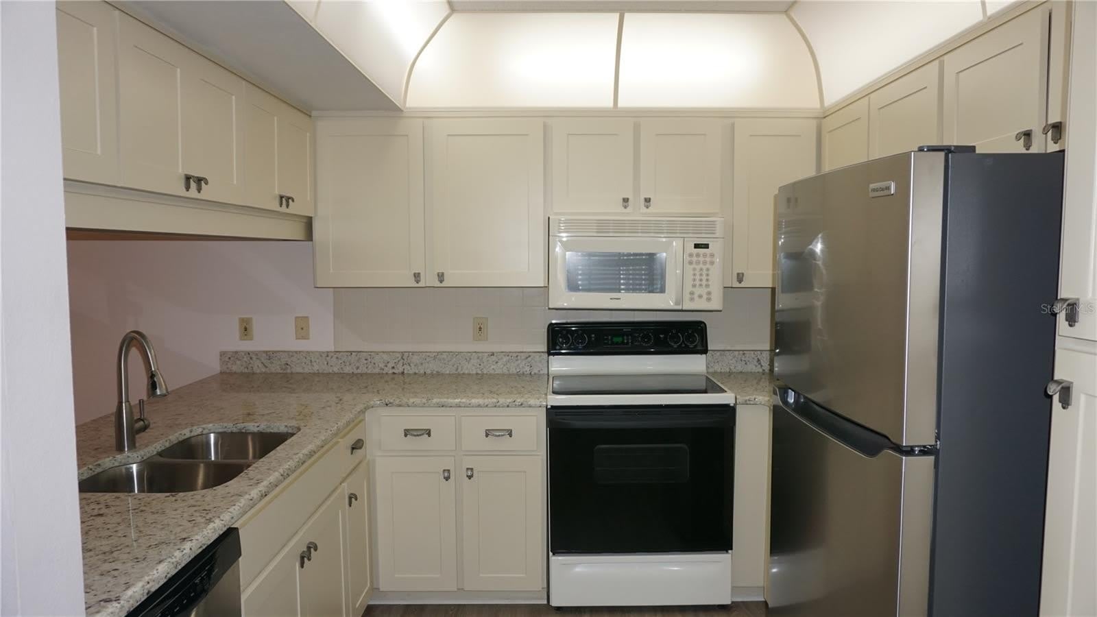 12141 SPARTAN Way – photo 4