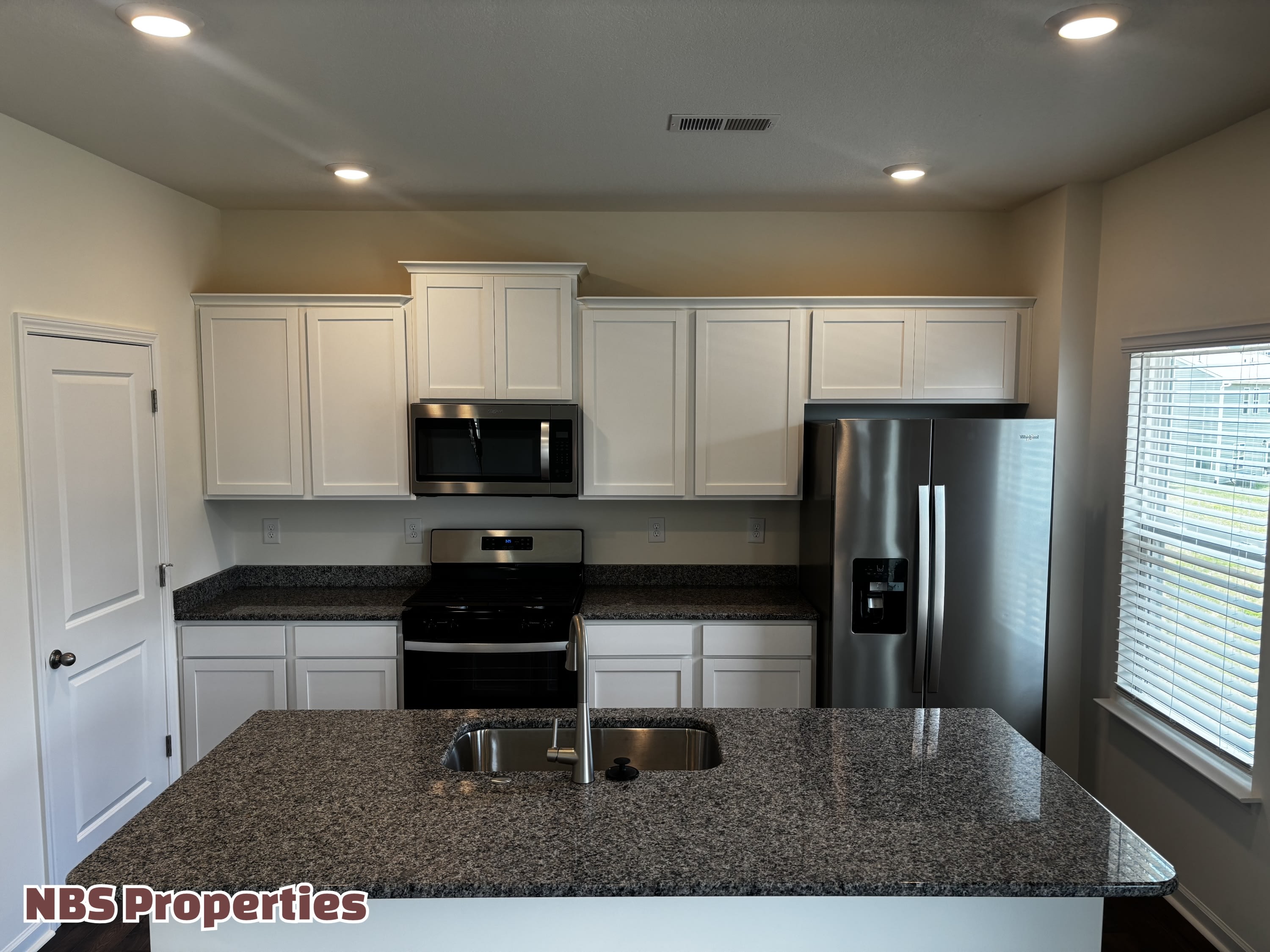 935 Utopia Ln. – photo 4