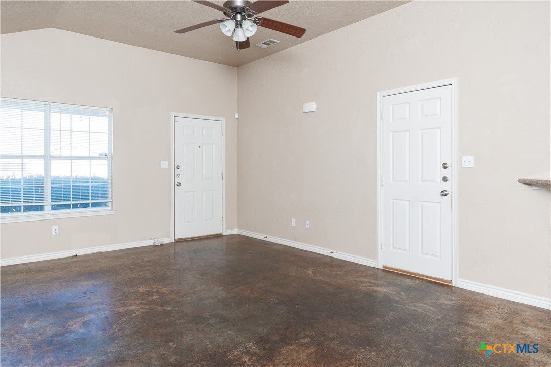4102 Cambridge Drive – photo 4