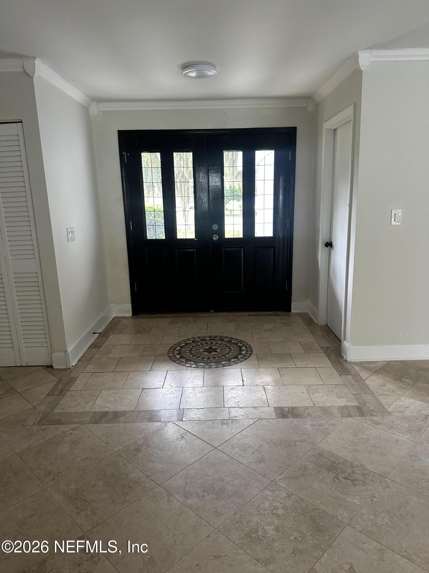 112 GRANADA Lane – photo 2