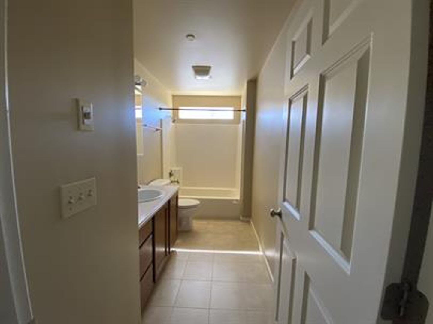 2 bed, 2 bath condo on the canal – photo 5