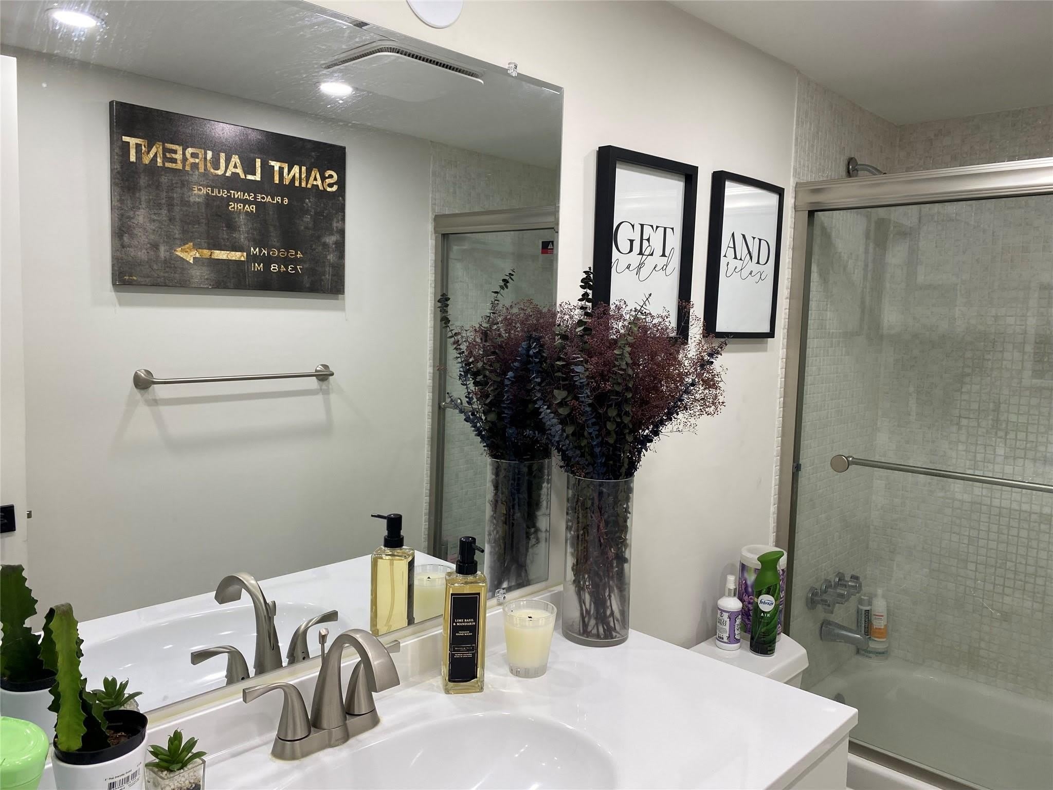 3031 NE 51st Street – photo 5