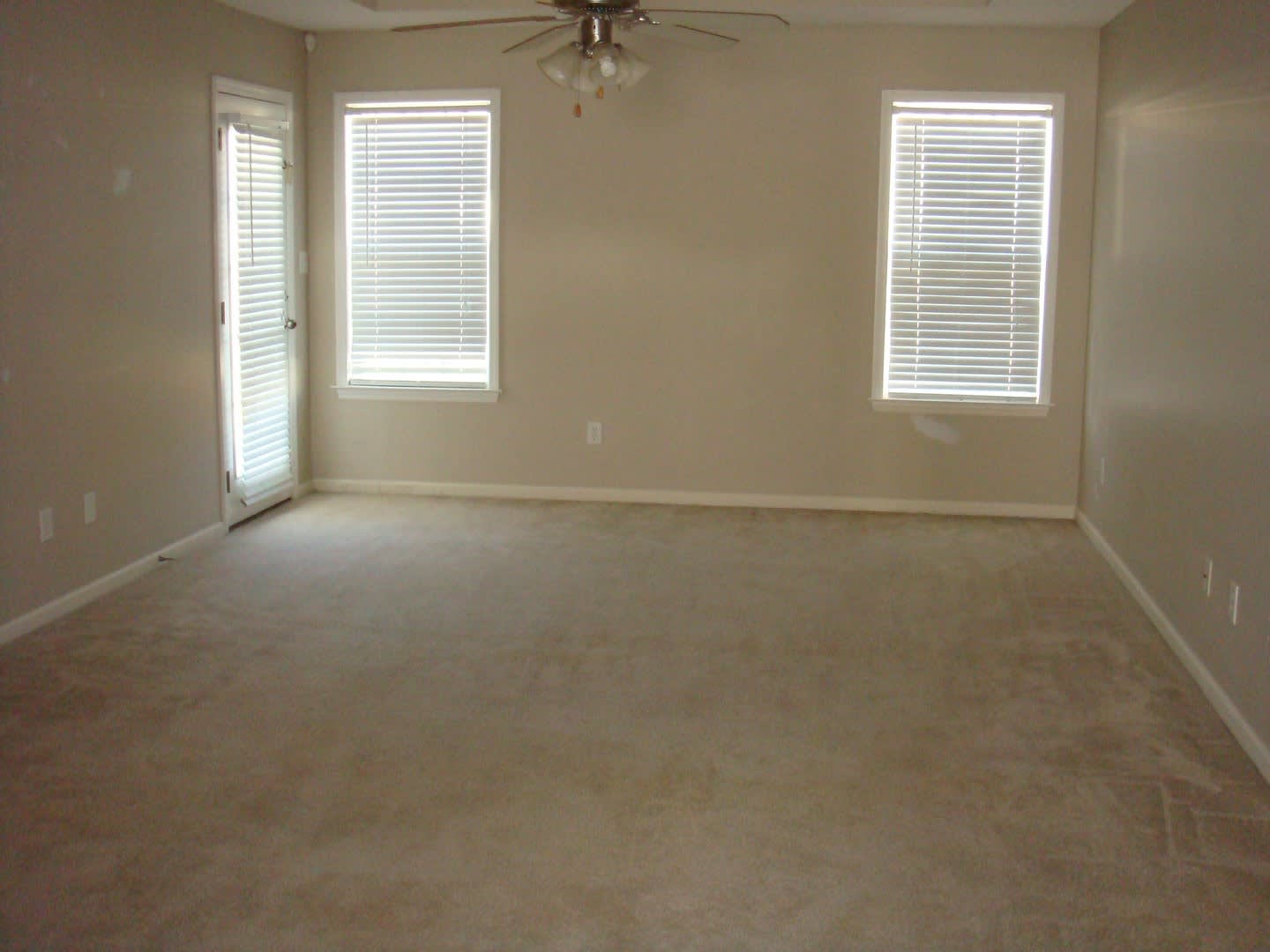 Four Bedroom Two Bath In Hahira – photo 2