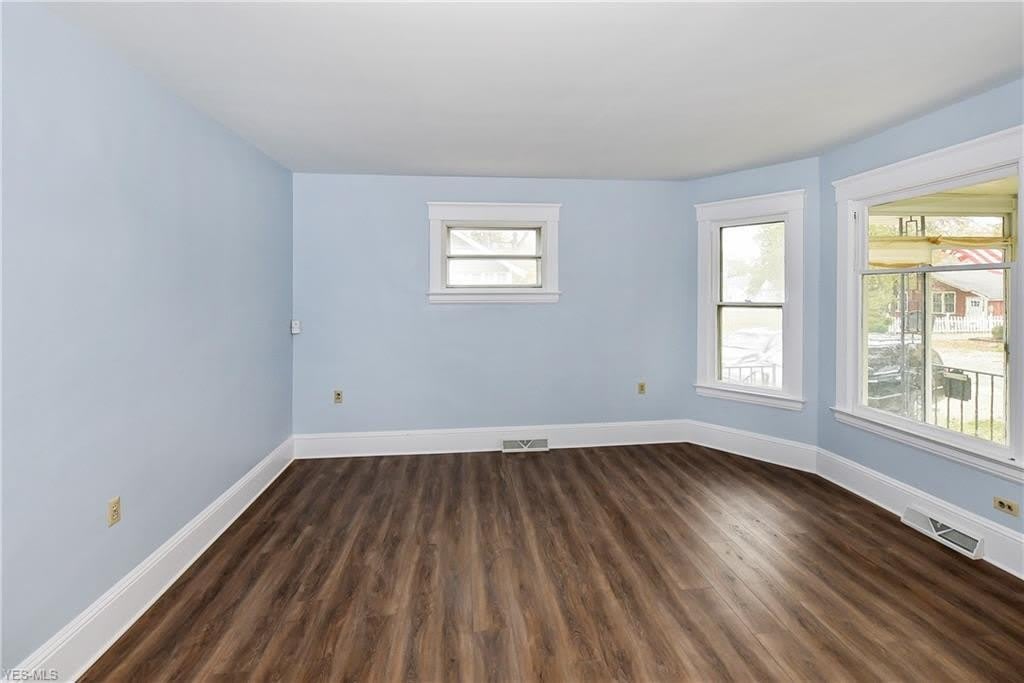 5732 LAKE STREET – photo 3