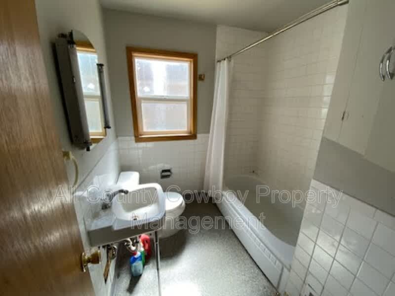 1218 E. Flint – photo 4