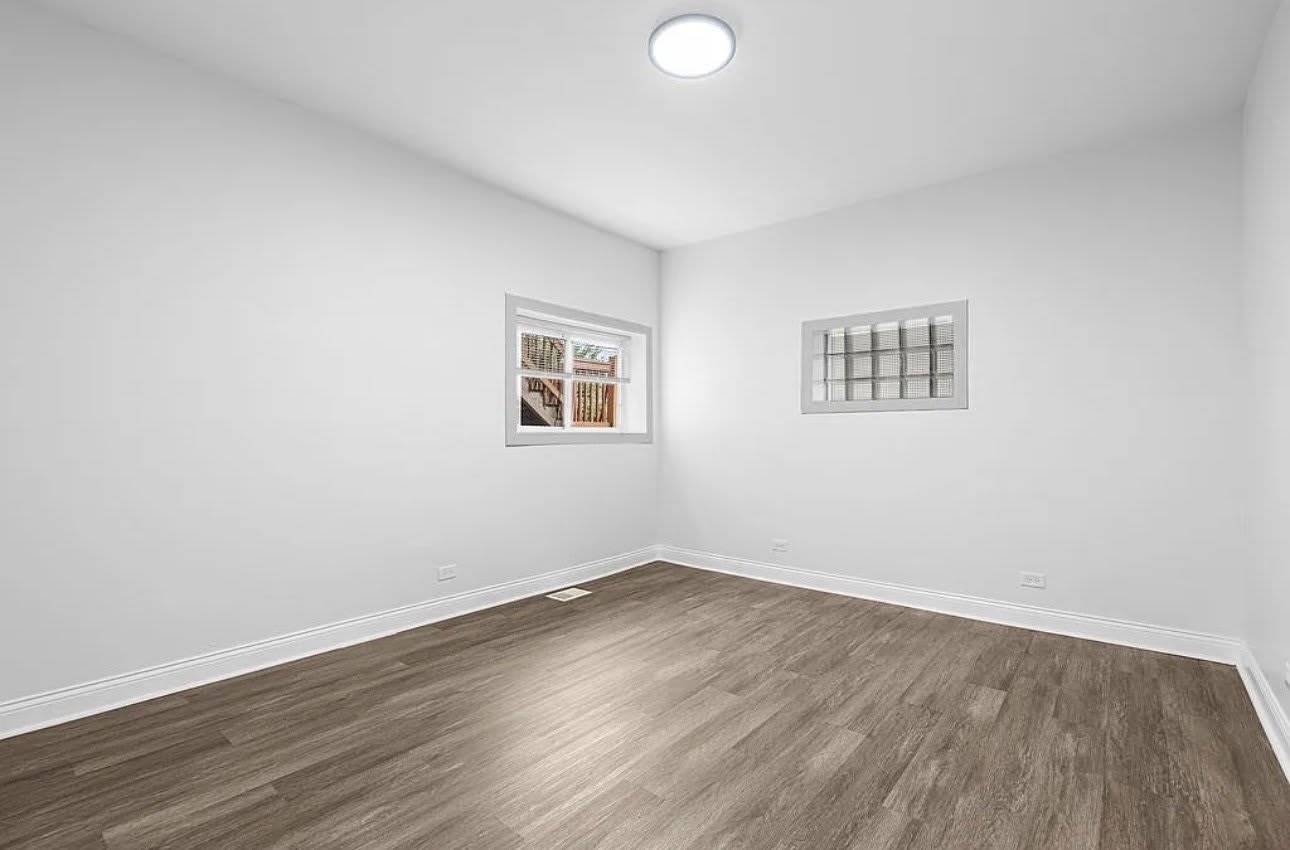 7912 S Ada Street – photo 5