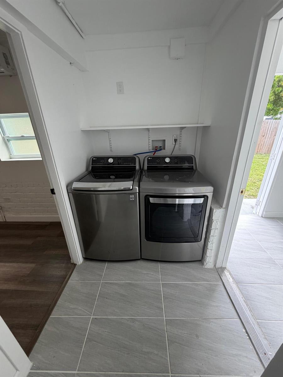 2620 Northeast 7th Avenue – photo 4