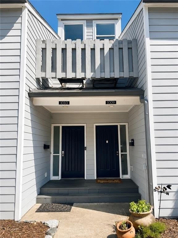 1009 Riverbend Club Drive Se – photo 1