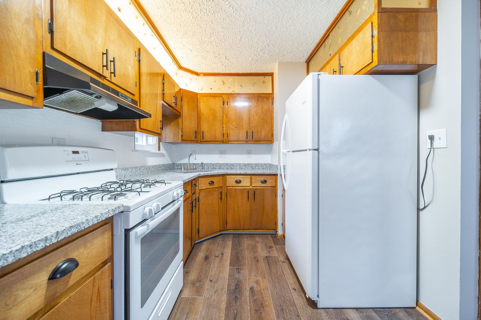 Updated 3 Bedroom Home In North Linden – photo 5